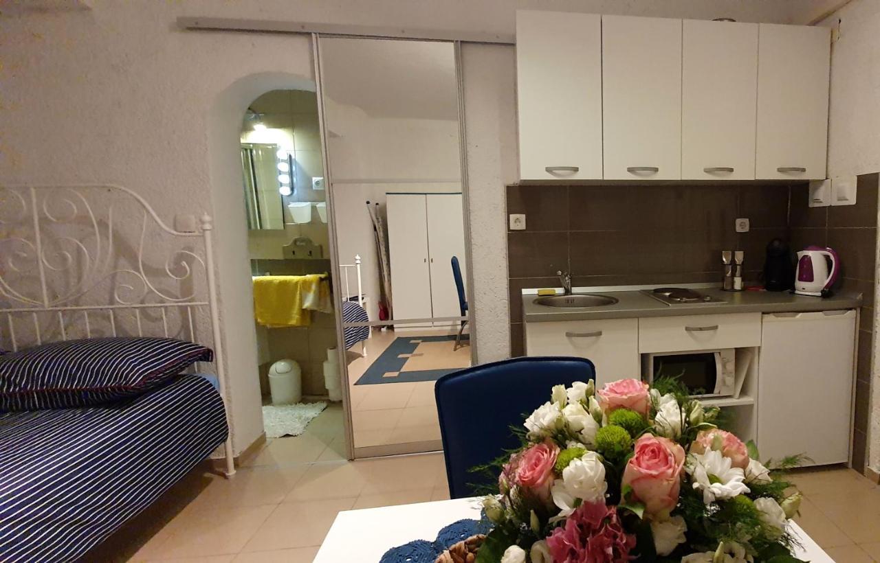 Apartments Dora تْسْغيكفانِتْسا المظهر الخارجي الصورة